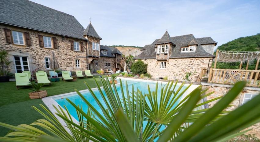 ホテル Chateau De Longcol La Fouillade エクステリア 写真